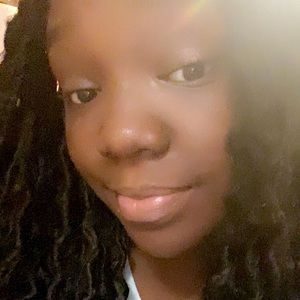 Meet your Posher, Aniya